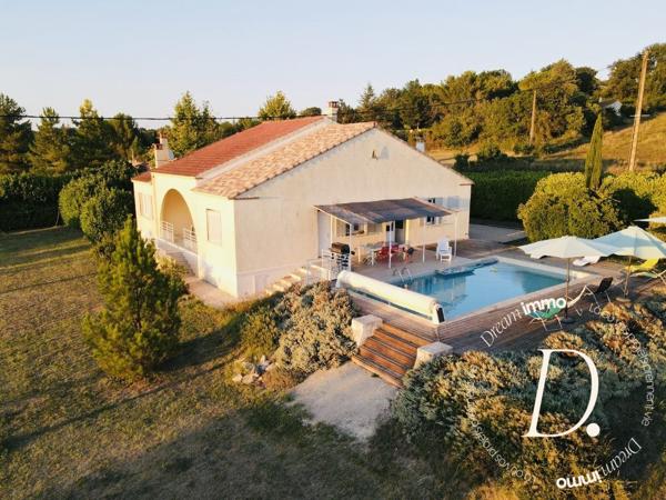Maison avec Piscine et grand terrain constructible