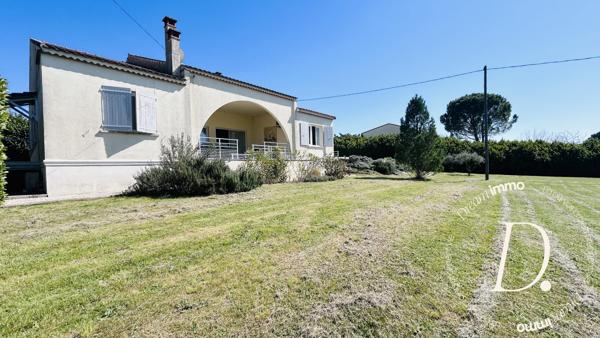 Maison avec Piscine et grand terrain constructible