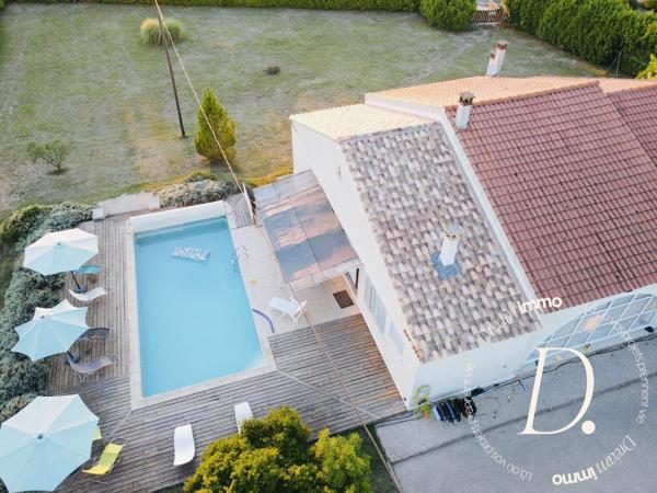 Maison avec Piscine et grand terrain constructible