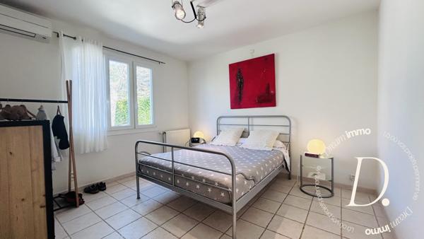 Maison avec Piscine et grand terrain constructible