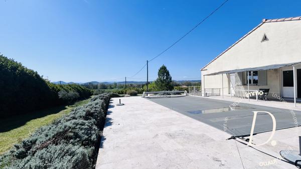 Maison avec Piscine et grand terrain constructible