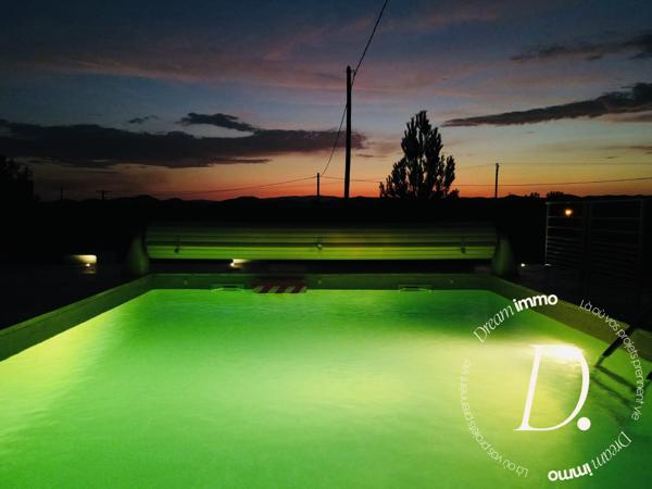 Maison avec Piscine et grand terrain constructible