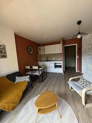 Appartement 1 pièce                                        - 43000 Le Puy-en-Velay Réf : 13249