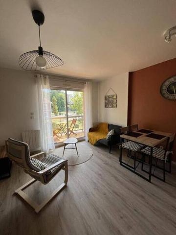 Appartement 1 pièce                                        - 43000 Le Puy-en-Velay Réf : 13249