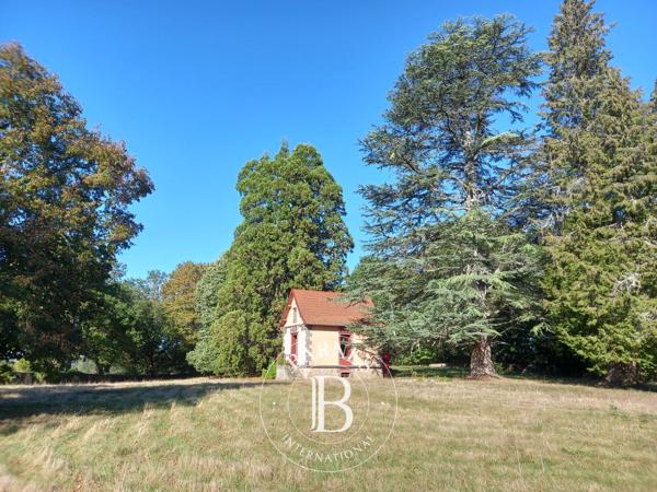 Aubusson, Fermette 10 Chambres -  256 m² à vendre