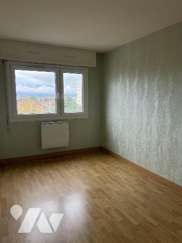 Appartement à Vendre à Troyes (10000) en Aube (10)

Cet appartement de 76 m² se compose de 3 ...