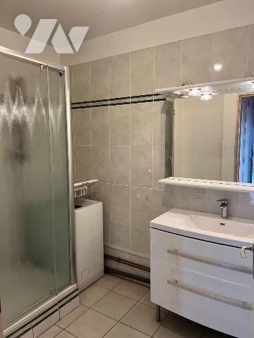 Appartement à Vendre à Troyes (10000) en Aube (10)

Cet appartement de 76 m² se compose de 3 ...