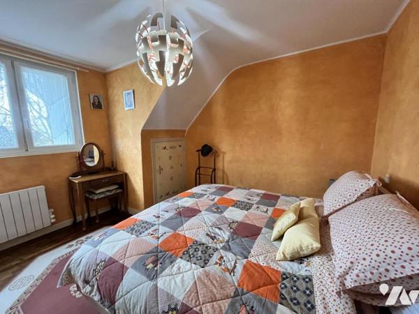 CENTRE VILLE, Maison avec très belle véranda chauffée - Ref 38N