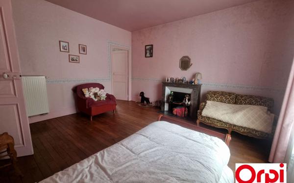 Maison à vendre    7 pièces •  Fère-en-Tardenois