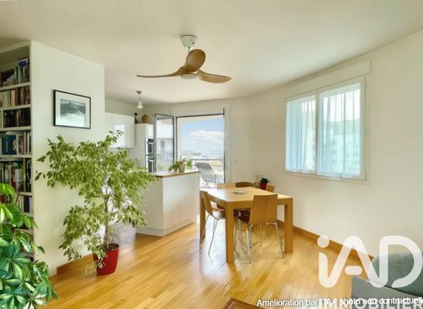 Appartement à vendre 4 pièces 81,28 m² Issy-les-Moulineaux
