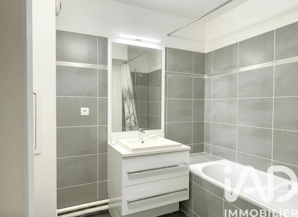 Appartement à vendre 4 pièces 81,28 m² Issy-les-Moulineaux