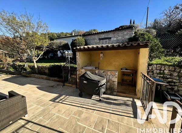 Maison à vendre 6 pièces 147 m² Grasse