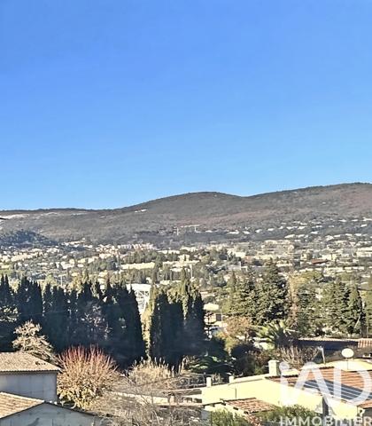 Maison à vendre 6 pièces 147 m² Grasse