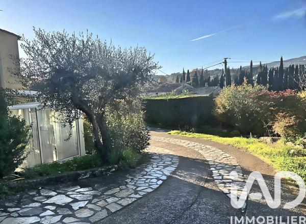 Maison à vendre 6 pièces 147 m² Grasse