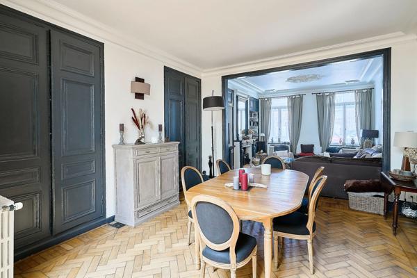 Vente Maison de luxe Bousbecque 11 Pièces 290 m²