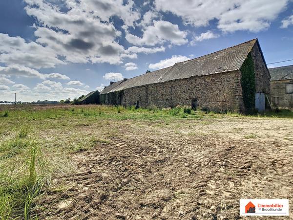 Longère à rénover sur plus de 1 300m²