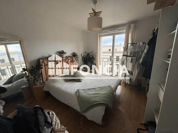 Location Appartement 3 pièces 64.1 m² - 393 AVENUE DU GENERAL DE GAULLE Clamart 92140