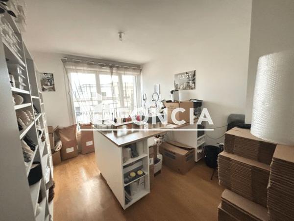 Location Appartement 3 pièces 64.1 m² - 393 AVENUE DU GENERAL DE GAULLE Clamart 92140