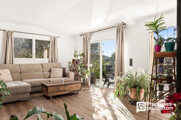 Maison individuelle avec piscine et dépendances - à pied du village de Peymeinade