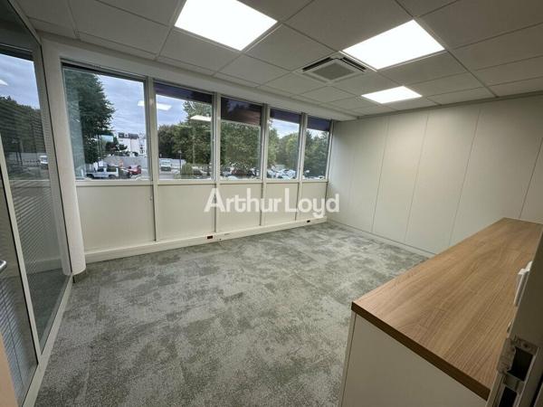 BUREAUX à LOUER de 199 m²