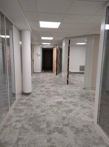 BUREAUX à LOUER de 199 m²