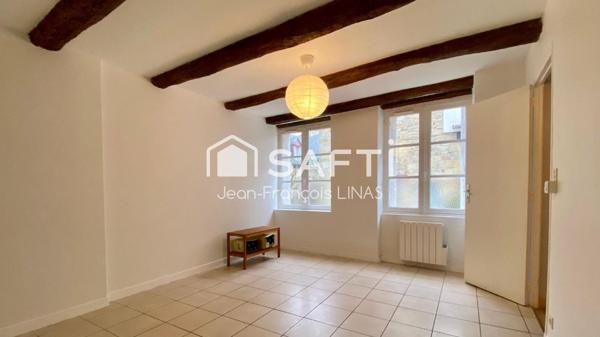 Immeuble avec 3 T2 et un jardin clos au cœur de St Goustan et à 350m du centre-ville