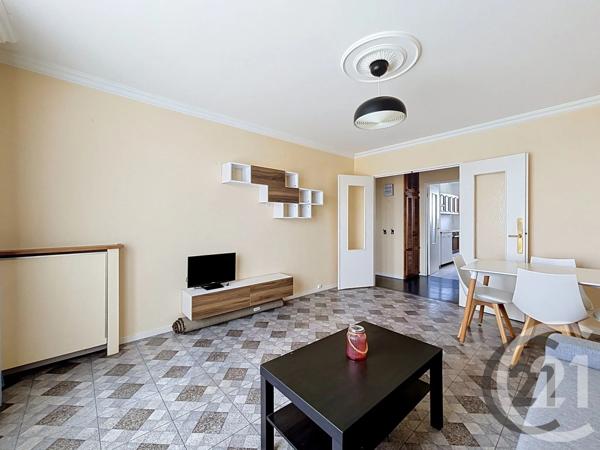 Appartement à vendre  3 pièces - 61,80 m 2   ST ANDRE LES VERGERS  - 10