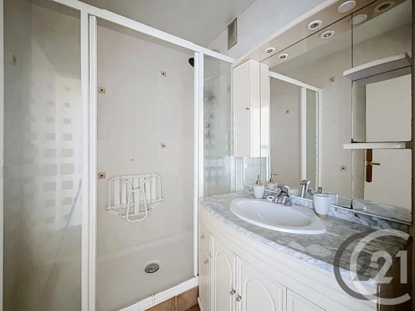 Appartement à vendre  3 pièces - 61,80 m 2   ST ANDRE LES VERGERS  - 10