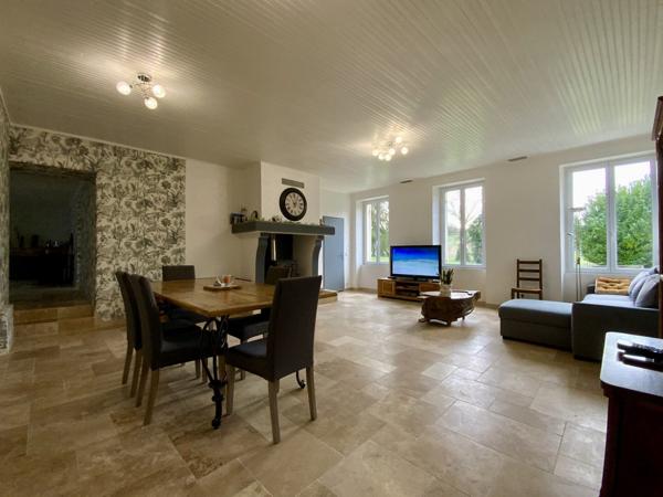 Belle demeure proche Mirambeau