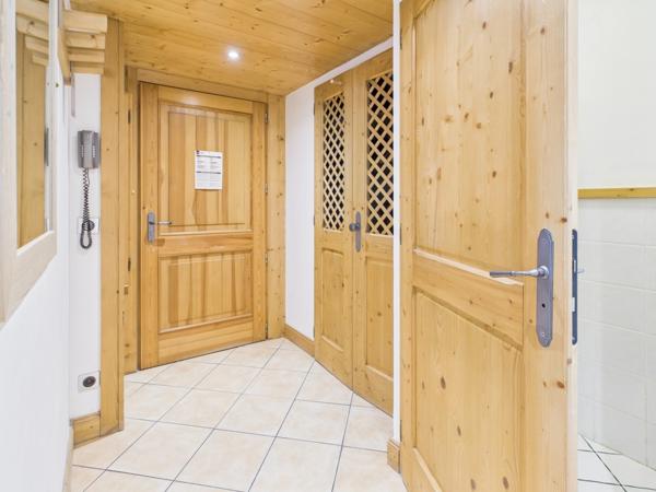 Haute Savoie (74), à vendre SAMOENS - Domaine skiable Grand Massif - Appartement T3 en résidence de tourisme