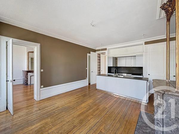 Appartement à vendre  5 pièces - 105,15 m 2   ST MAX  - 54