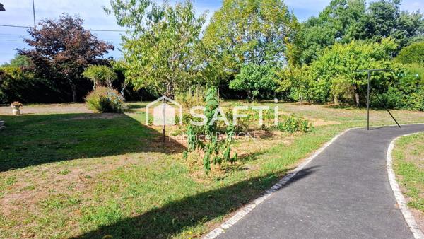 Vue imprenable sur la vallée + 4 312 m² de terrain + sous-sol de 107 m²