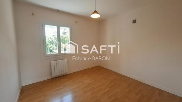 Vue imprenable sur la vallée + 4 312 m² de terrain + sous-sol de 107 m²