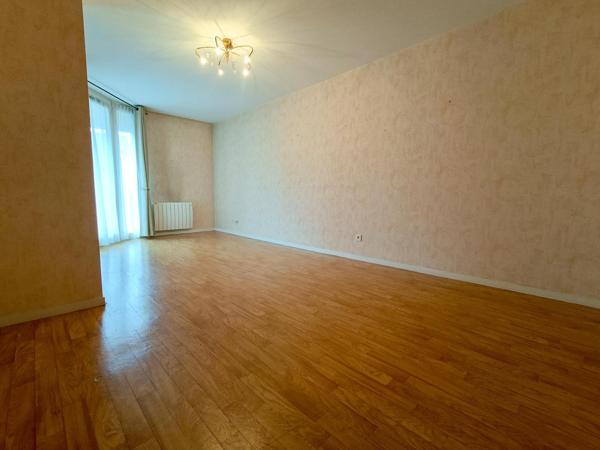 Appartement 2 pièces de 47 m² à Reze