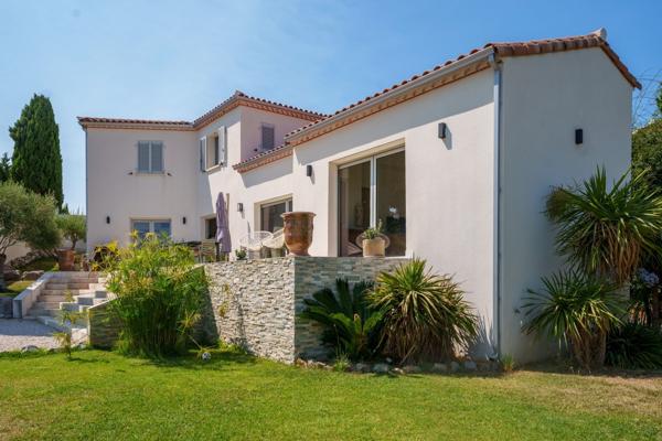 Vente Villa de luxe Bouzigues 5 Pièces 167 m²