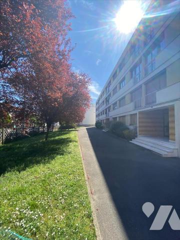 Bel appartement 3 pièces avec place de stationnement