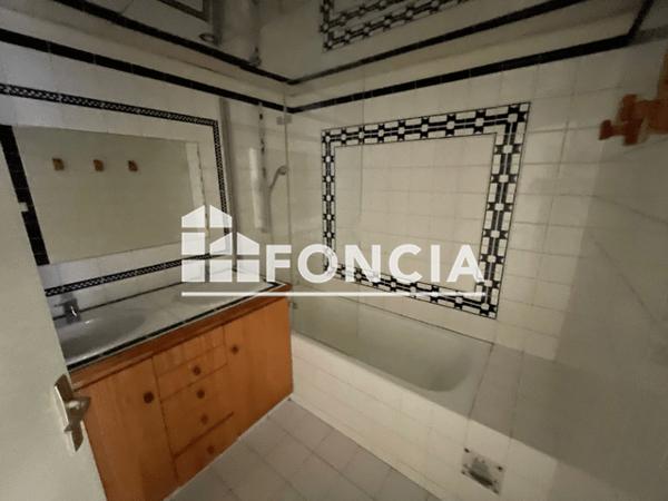 Location Appartement meublé 2 pièces 50.58 m² - 80 GRANDE RUE Nancy. 54000