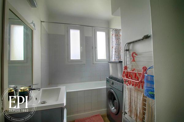 Investissement locatif idéal à Carcassonne T3 67 m² : un locataire fiable et un bien impeccable !