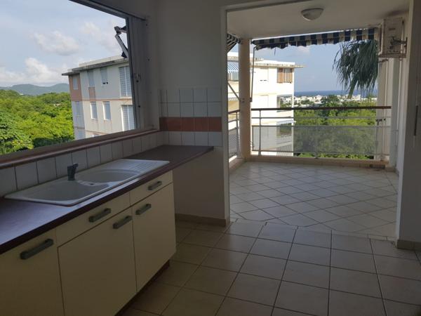 Bel appartement F2 de 41m2 vue mer Sainte-Luce Sainte-Luce (97228)