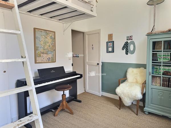 A vendre appartement de type 5 entre LES REFORMES et EUGENE PIERRE