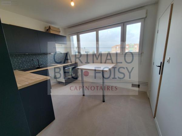 Appartement rénové à vendre à Châteaudun dans l'Eure-et-Loir (28200), ref : RC/968