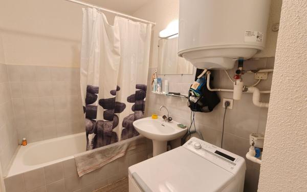 Appartement à vendre    1 pièce • 29,45 m2 Grenoble