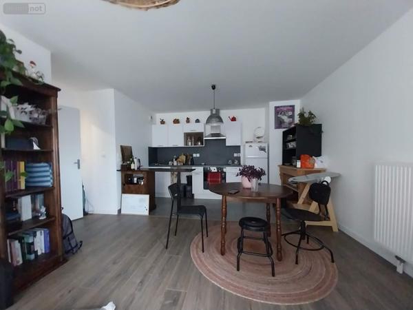 Appartement à vendre à Rennes en Ille-et-Vilaine (35000), ref : 030/72969   
RENNES-GARE