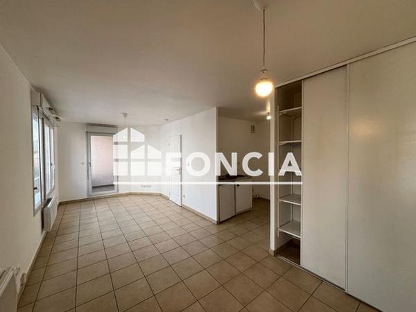 Location Studio 30.94 m² - 16 RUE DES HERIDEAUX Lyon 69008