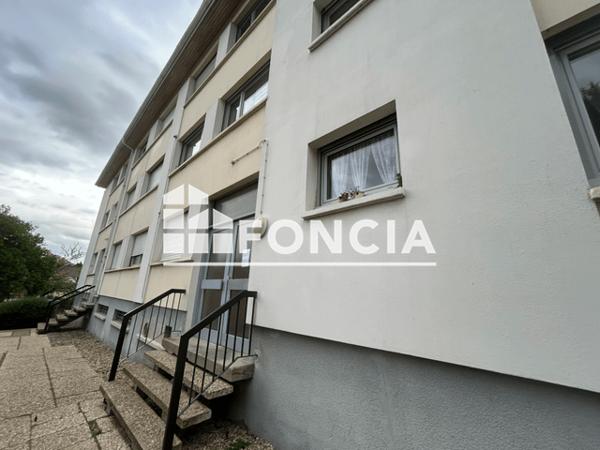 Location Studio meublé 31.93 m² - 12 BIS RUE MARECHAL JOFFRE Saint-max 54130