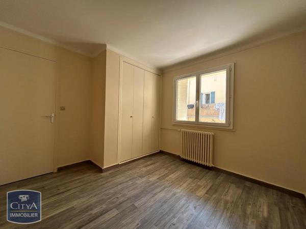Appartement à louer 3 pièces 55.95m² Béziers (34500)