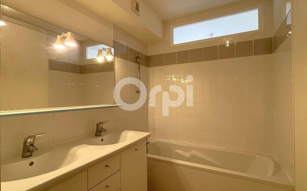 Appartement à vendre    3 pièces • 83 m2 Évreux