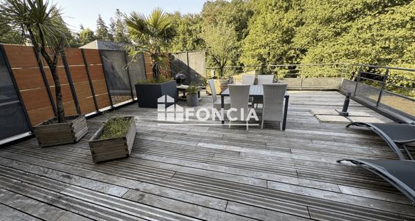 À vendre Maison 8 pièces 300 m² - Fougères 35300