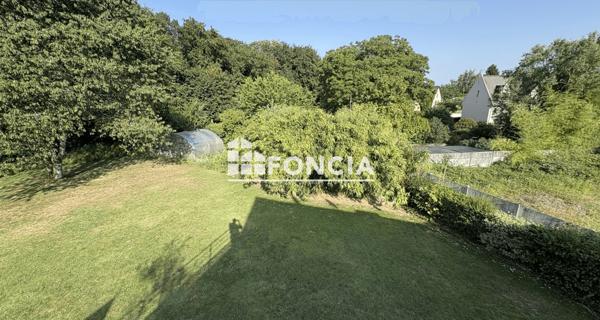 À vendre Maison 8 pièces 300 m² - Fougères 35300