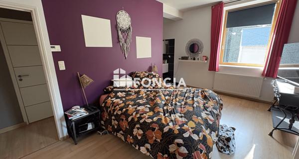 À vendre Maison 8 pièces 300 m² - Fougères 35300